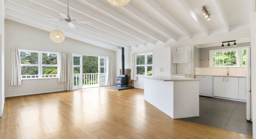  at 126 Candia Road, Henderson Valley, Waitakere City, Auckland