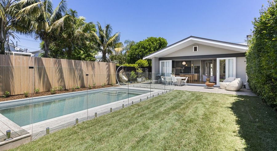  at 27 Kingsley Street, Westmere, Auckland