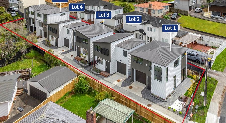  at 4 Meadowvale Avenue, Forrest Hill, North Shore City, Auckland