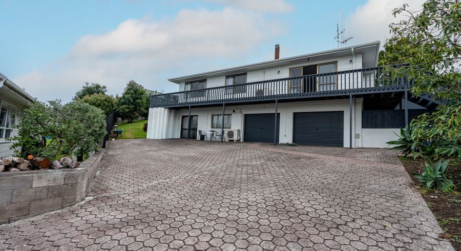  at 10 Robyn Place, Dinsdale, Hamilton, Waikato