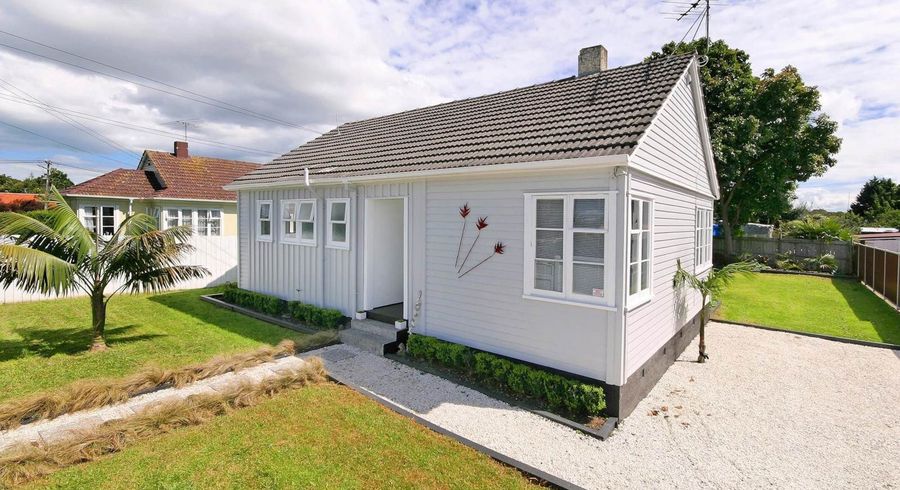  at 57 Fowlds Avenue, Sandringham, Auckland