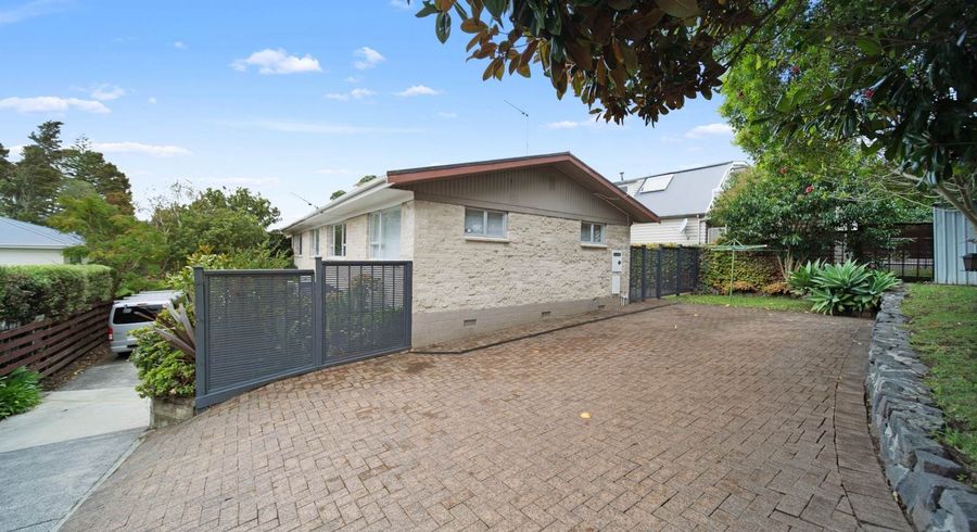  at 1/39 Union Road, Howick, Auckland