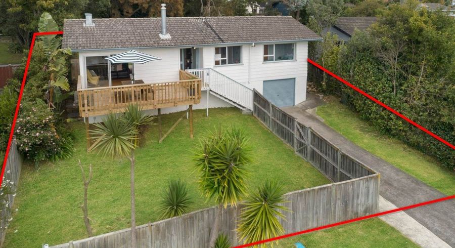  at Torbay, North Shore City, Auckland