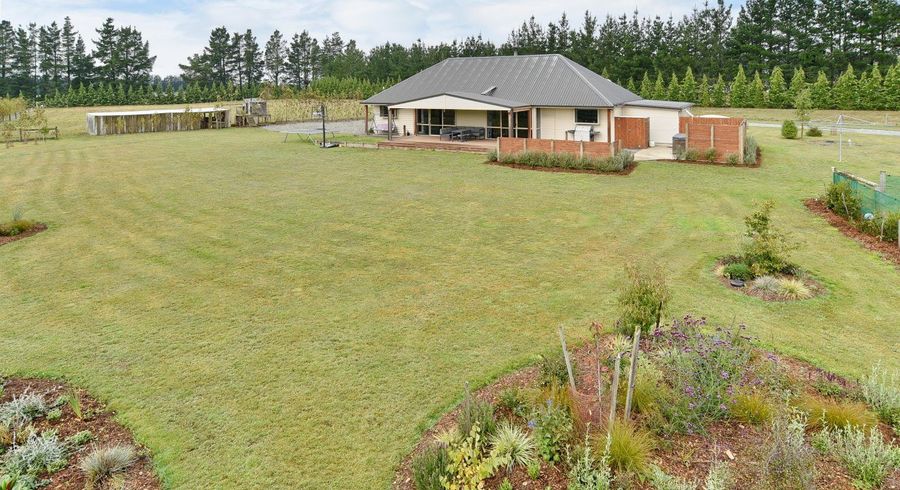  at 4 Pesters Road, Eyrewell, Waimakariri, Canterbury