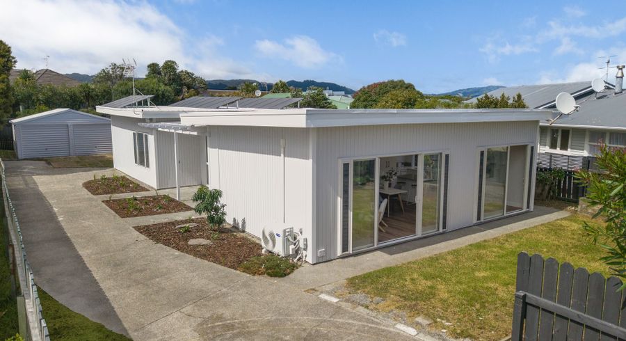  at 92 Michael Road, Paraparaumu Beach, Kapiti Coast, Wellington
