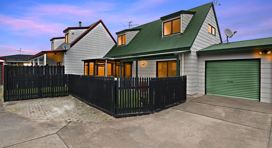  at 2/27 Buckingham Crescent, Papatoetoe, Manukau City, Auckland