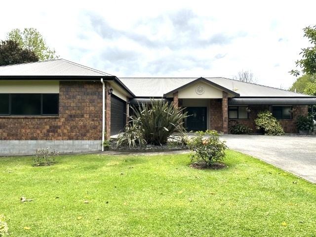 at 4 Keenan Road, Pyes Pa, Tauranga