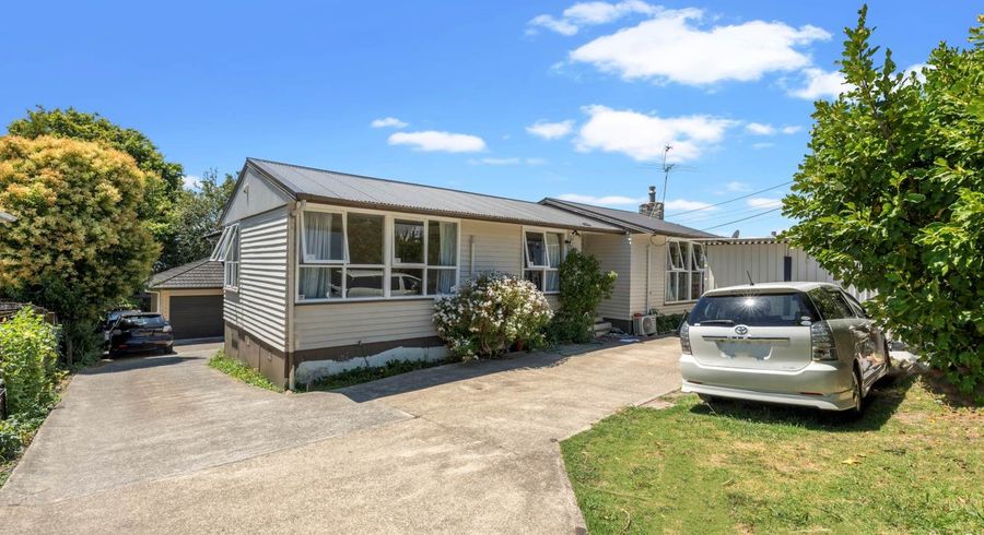  at 20 Larnoch Road, Henderson, Waitakere City, Auckland