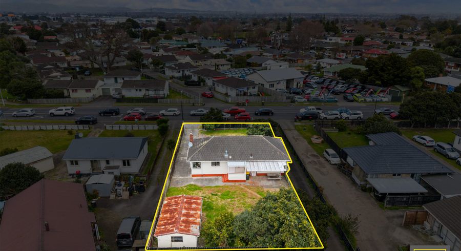  at 1/10 Manuroa Road, Takanini, Papakura, Auckland