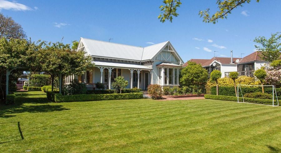  at 56 Bristol Street, St Albans, Christchurch