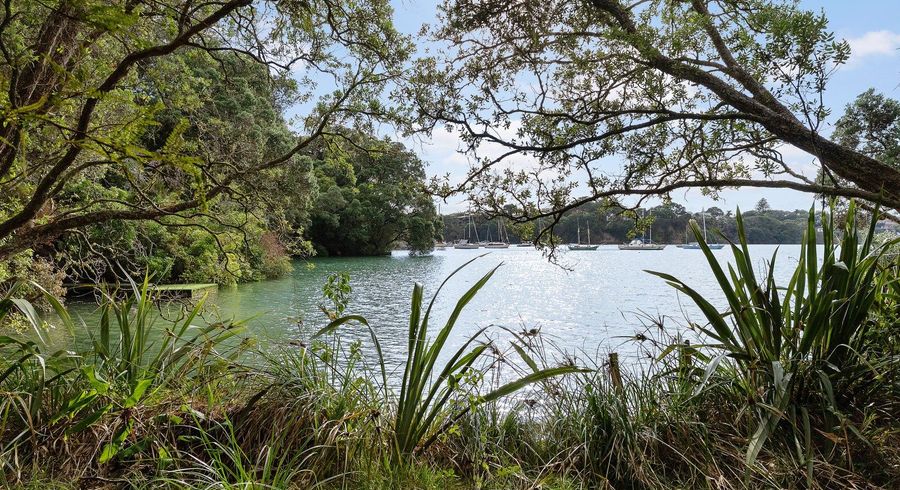  at 49 Hinemoa Street, Birkenhead, North Shore City, Auckland