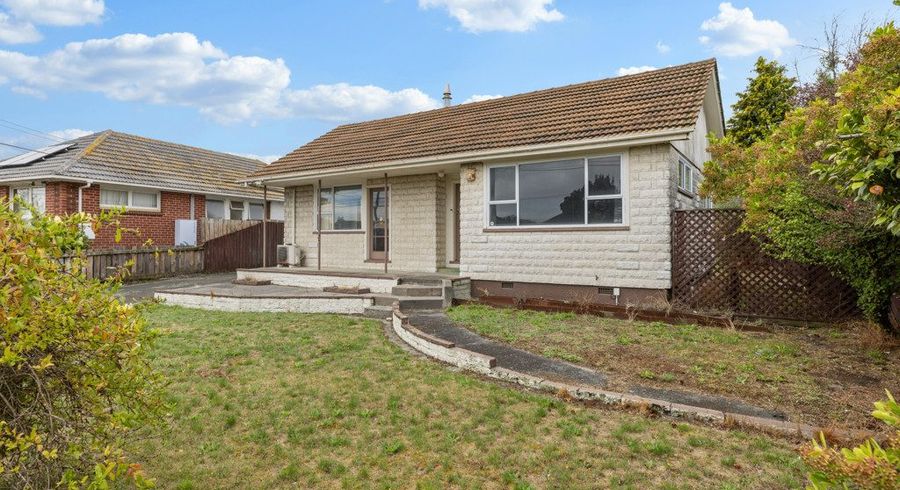  at 30 Bournemouth Crescent, Aranui, Christchurch City, Canterbury