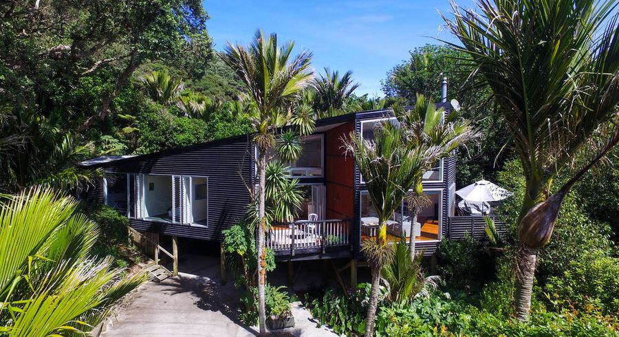  at 282 Motutara Road, Muriwai