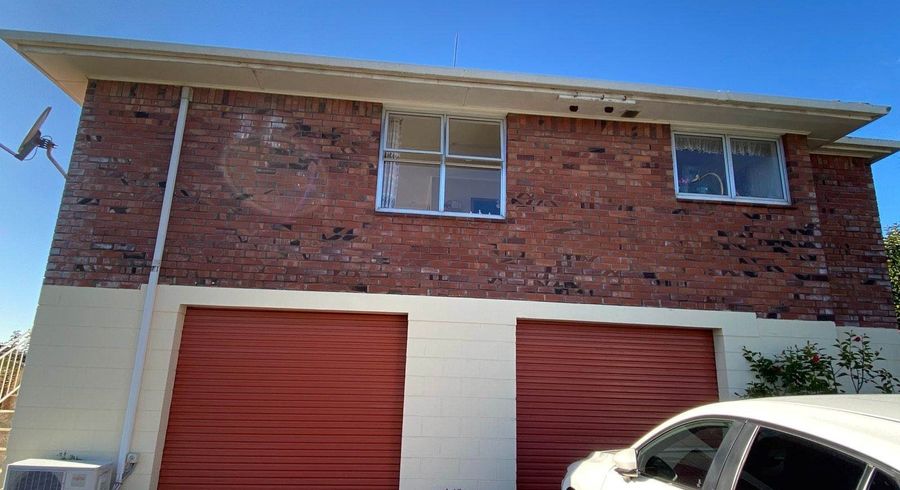  at 1/2 Pooley Street, Pakuranga Heights, Manukau City, Auckland