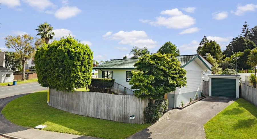  at 2 Ballial Place, West Harbour, Waitakere City, Auckland