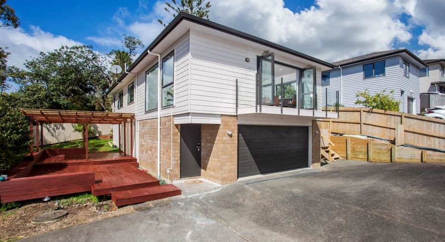  at 11B Hogans Road, Glenfield, North Shore City, Auckland