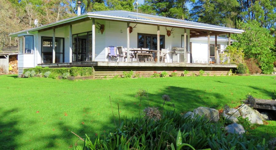  at 915 State Highway 67, FAIRDOWN, WESTPORT