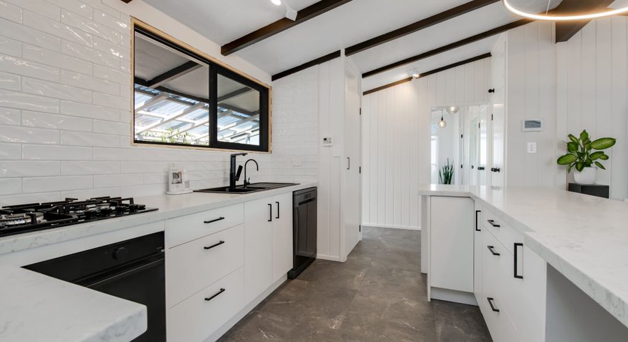  at 328 Whangaparaoa Road, Stanmore Bay, Whangaparaoa