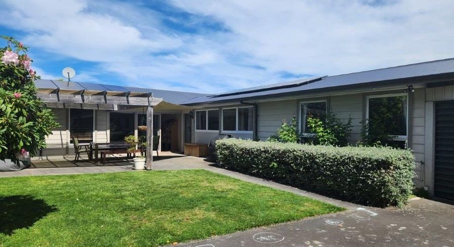  at 1 Burrows Place, Ilam, Christchurch City, Canterbury