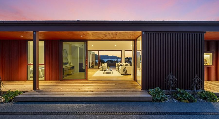  at 1/42 Canterbury Street, Lyttelton, Lyttelton