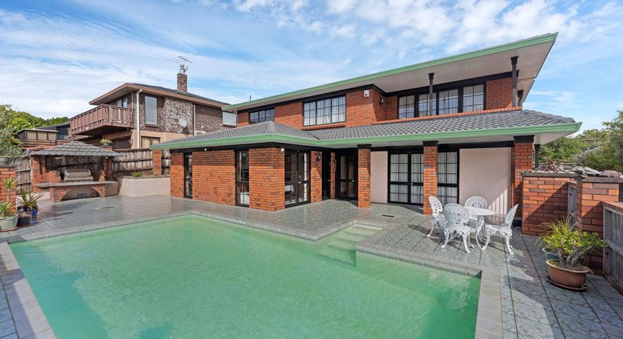  at 3 Aylmer Court, Eastern Beach, Manukau City, Auckland