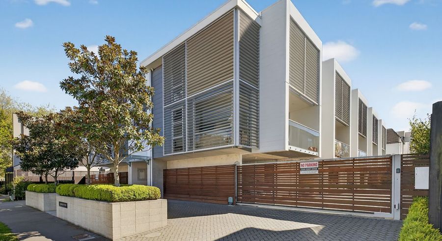  at 10/31 Chester Street West, City Centre, Christchurch City, Canterbury