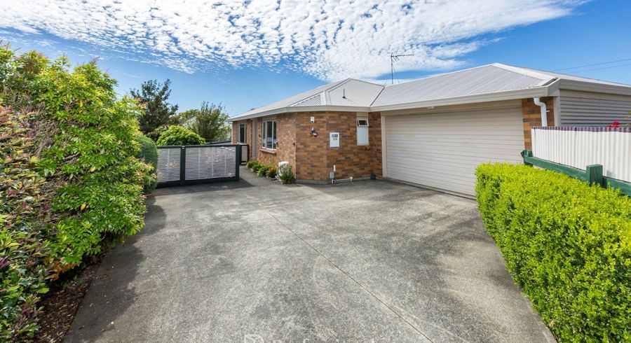  at 27B Thackeray Street, Trentham, Upper Hutt, Wellington
