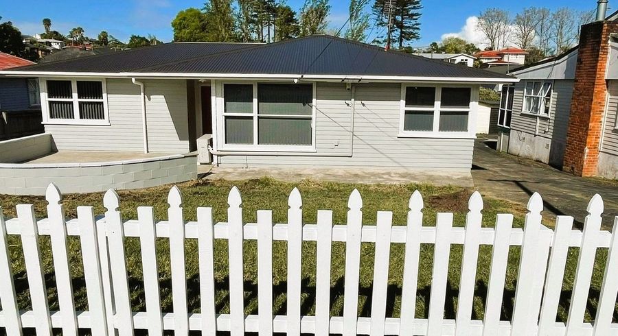  at 28 Haycock Avenue, Mount Roskill, Auckland City, Auckland