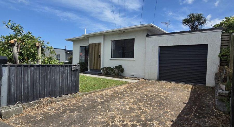  at 430 St Aubyn Street, Lynmouth, New Plymouth, Taranaki