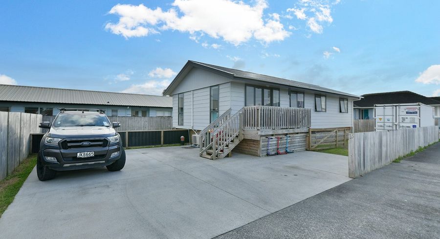  at 15 Springs Road, Parakai, Helensville