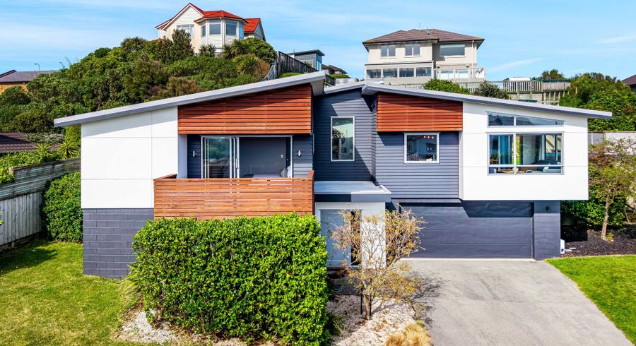  at 7 Aoraki Rise, Aotea, Porirua, Wellington