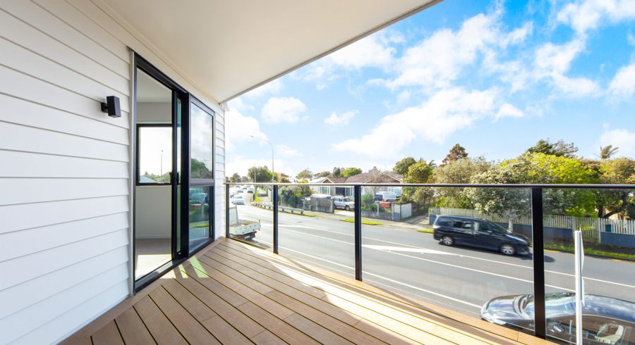  at 2/130 Rosebank Road, Avondale, Auckland City, Auckland