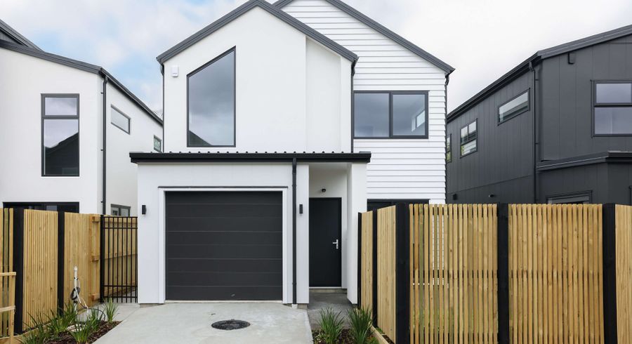  at 12/12 Marion Street, Silverstream, Upper Hutt, Wellington