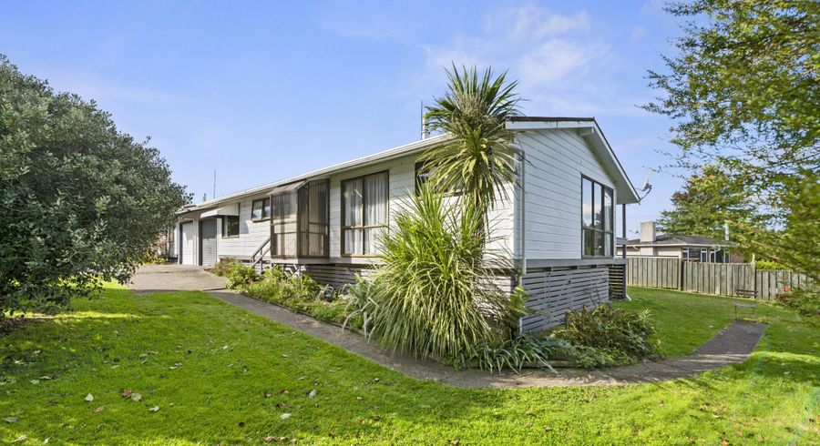  at 184B Clayton Road, Mangakakahi, Rotorua