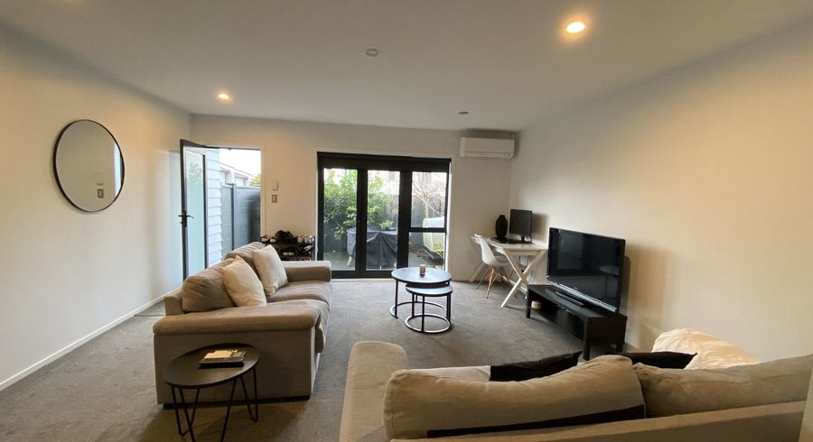  at 4/3 Burton Street, Grafton, Auckland City, Auckland
