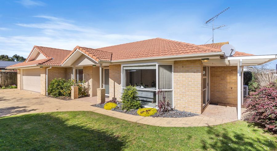  at 98B Beach Road, Pahurehure, Papakura