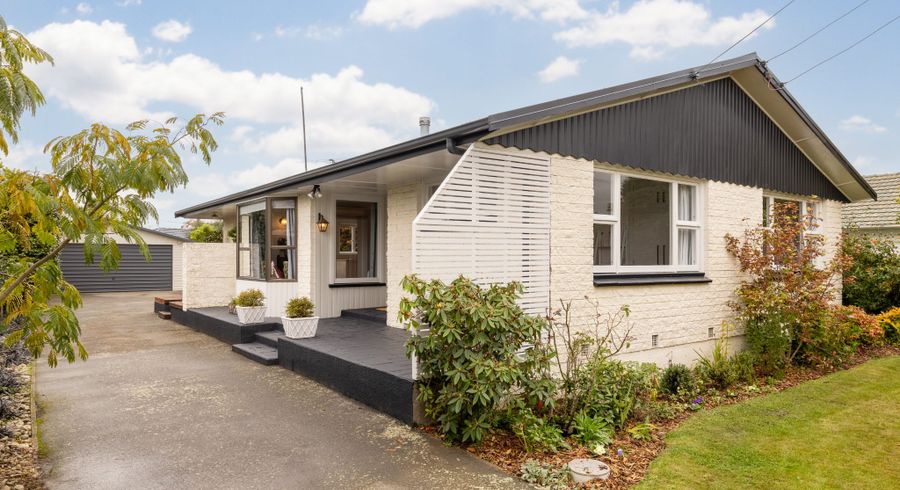  at 114 Mooray Avenue, Bishopdale, Christchurch City, Canterbury