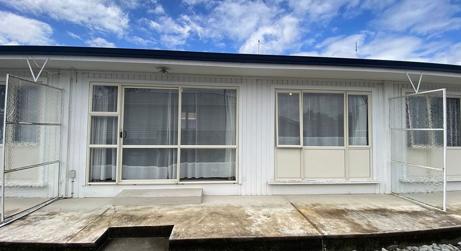  at 2/17 Torrens Road, Hillmorton, Christchurch City, Canterbury