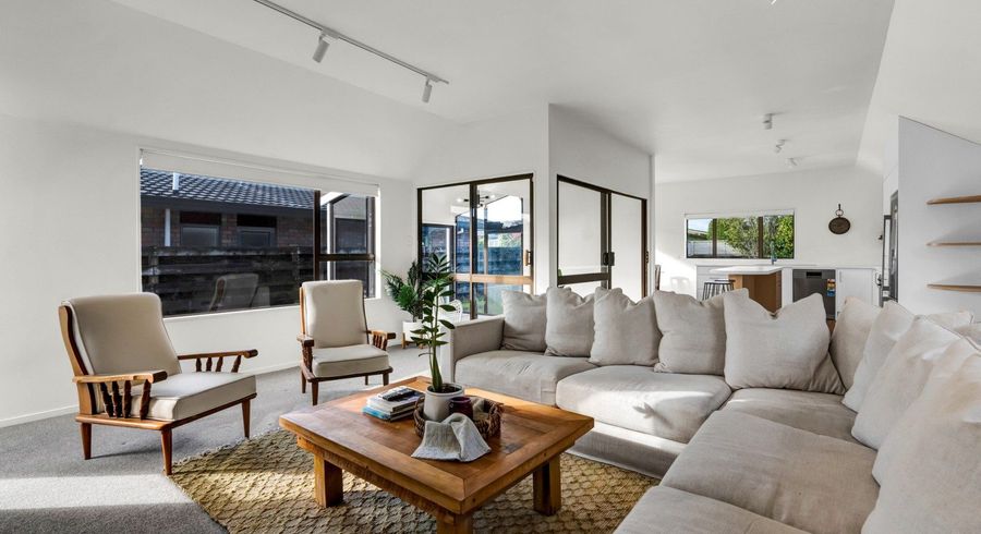  at 250 Tukapa Street, Westown, New Plymouth