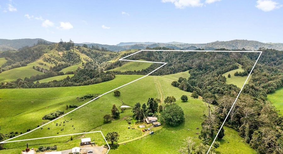  at 1043A Whananaki North Road, Hikurangi, Whangarei, Northland