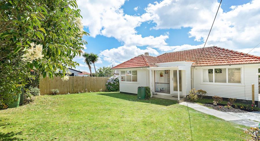  at 1/59 Birkdale Road, Birkdale, Auckland