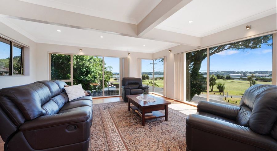  at 7A Waterfront Road, Mangere Bridge, Manukau City, Auckland