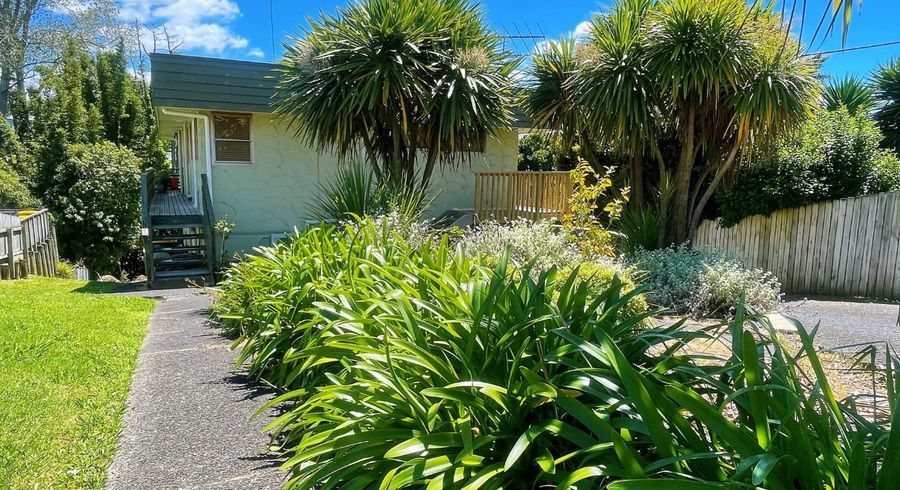  at 1/9 Fuchsia Place, Birkdale, North Shore City, Auckland