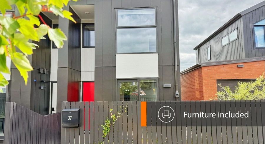  at 37 Te Aniwaniwa Terrace, Albany, North Shore City, Auckland