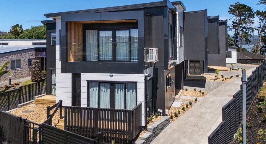  at 1/79 Halsey Drive, Lynfield, Auckland City, Auckland