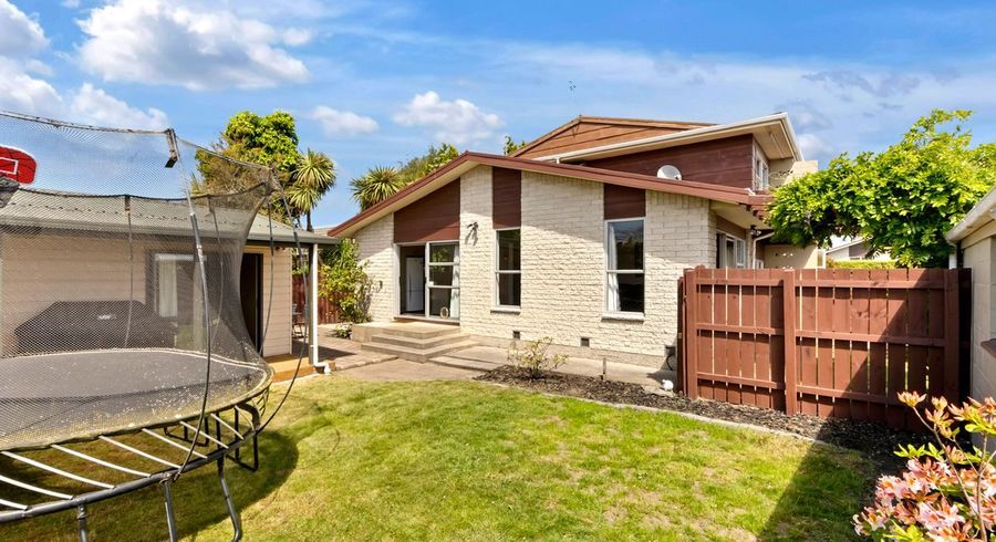  at 8B Wyatt Place, Russley, Christchurch City, Canterbury