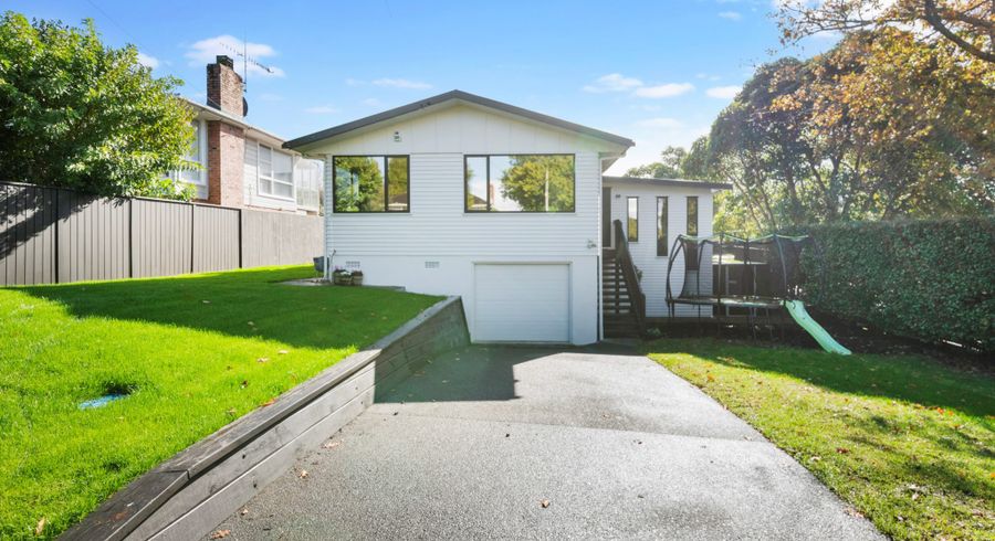  at 1/51 Knightsbridge Drive, Forrest Hill, Auckland