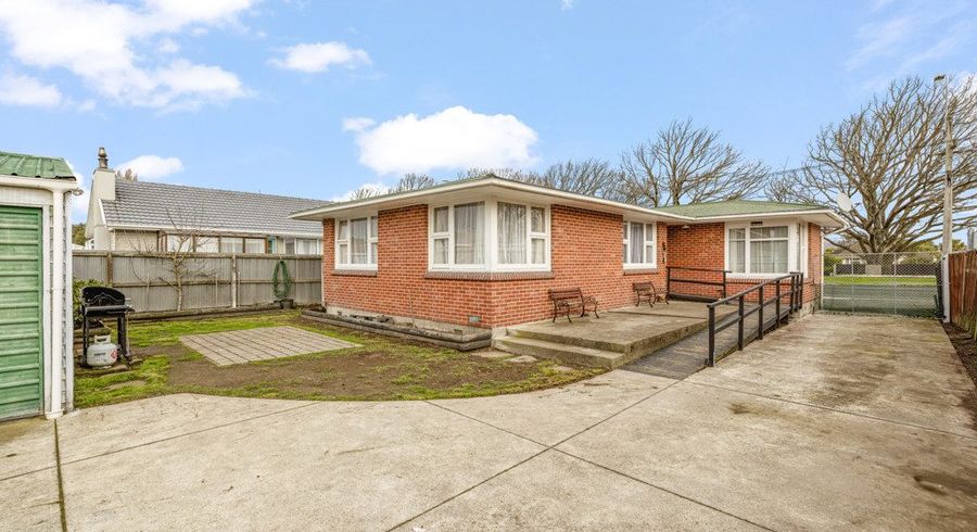  at 413 Linwood Avenue, Bromley, Christchurch
