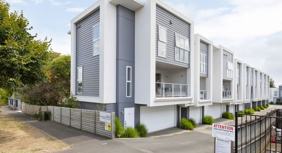  at 1/4 Palmerston Street, Hamilton Central, Hamilton