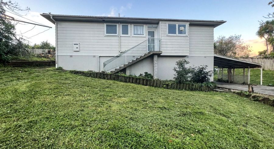  at 35 Takapu Street, Henderson, Waitakere City, Auckland